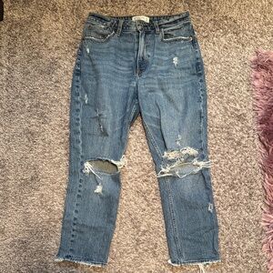 Abercrombie curve love the mom high rise jean